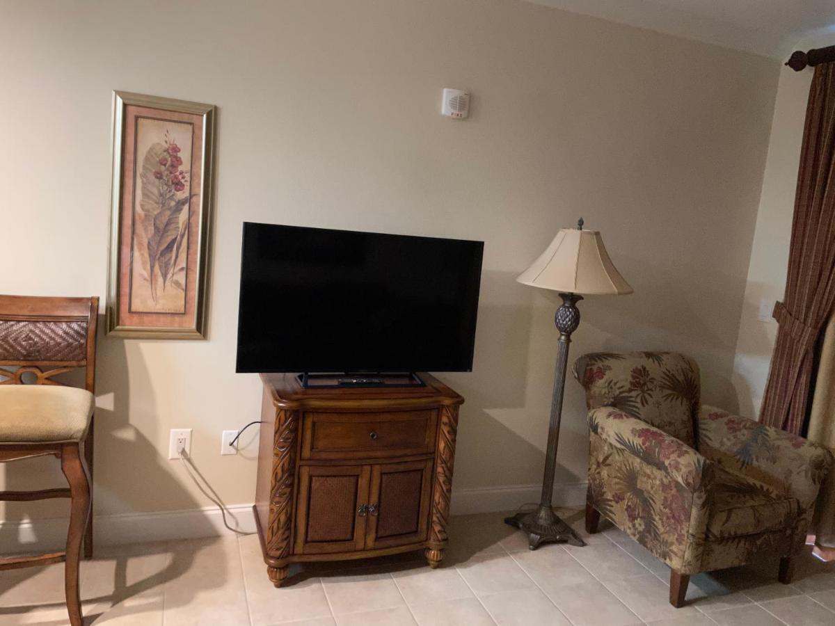 Disney Just 1 And A Quarter Mile Away, Blue Heron 1 Room 2 Bath,Amenities,6 Guests, Walk To Restaurants, No Fees At Check In Orlando Exteriör bild