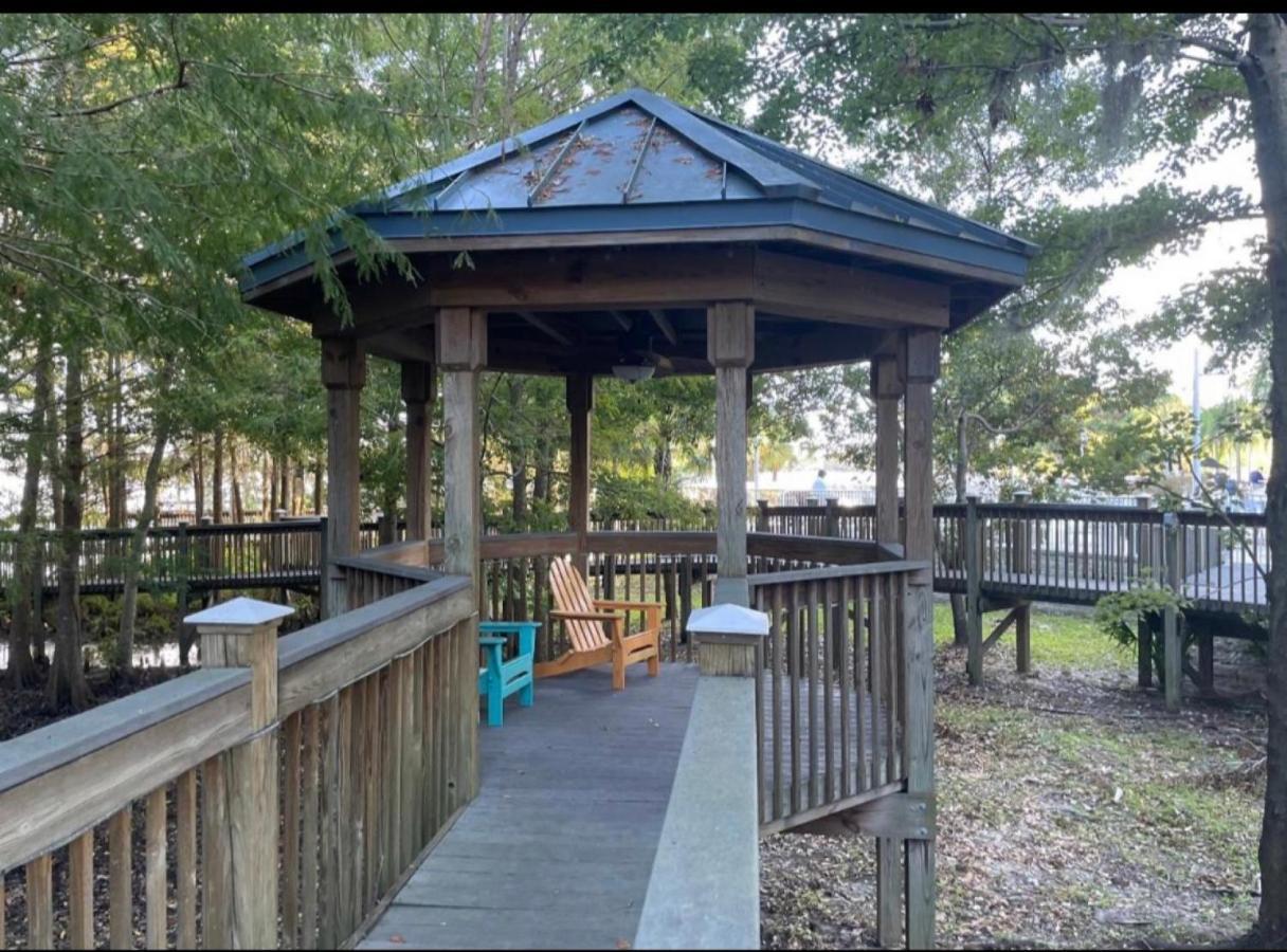 Disney Just 1 And A Quarter Mile Away, Blue Heron 1 Room 2 Bath,Amenities,6 Guests, Walk To Restaurants, No Fees At Check In Orlando Exteriör bild