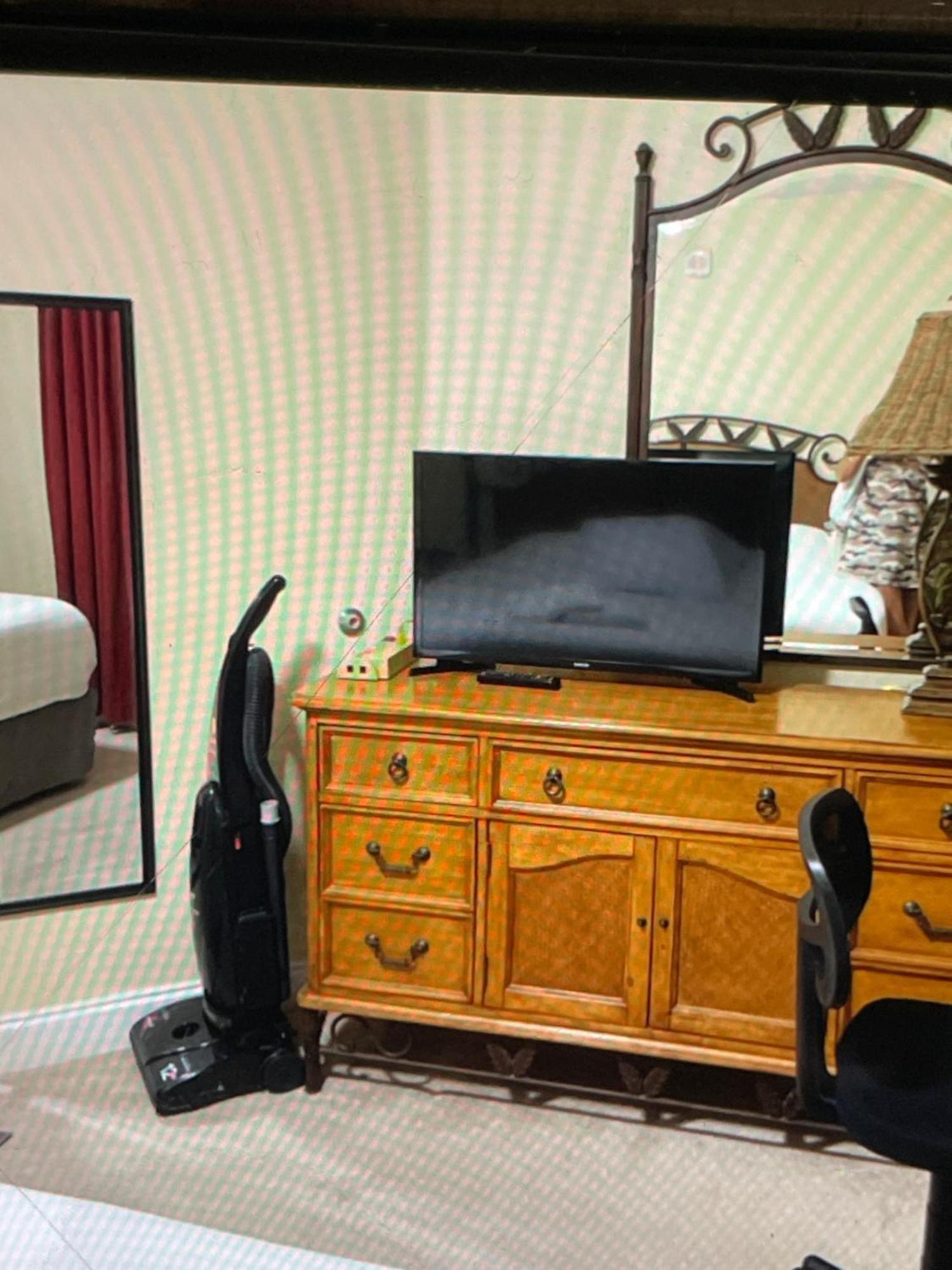 Disney Just 1 And A Quarter Mile Away, Blue Heron 1 Room 2 Bath,Amenities,6 Guests, Walk To Restaurants, No Fees At Check In Orlando Exteriör bild
